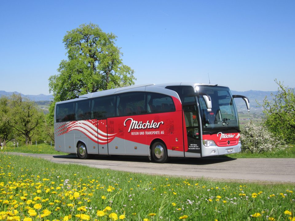 45 Plätzer Reisecar